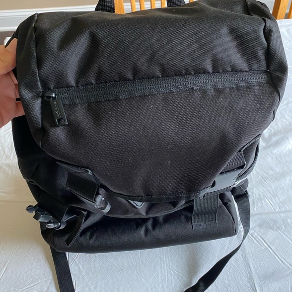 Adidas Backpack - Picture 4 of 7